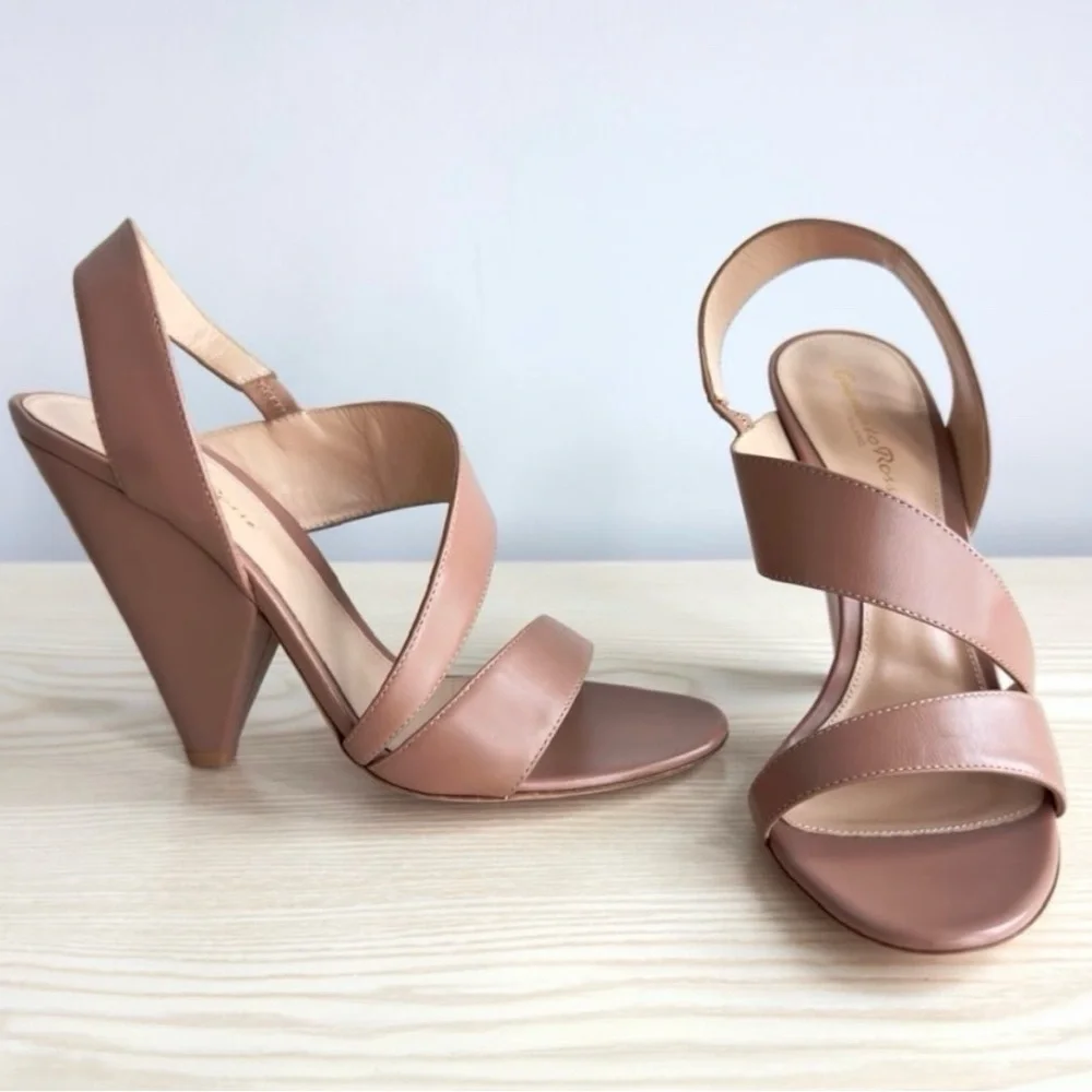 GIANVITO ROSSI Viola Vitello Praline Triangle Heel Leather Slingback Sandal NEW